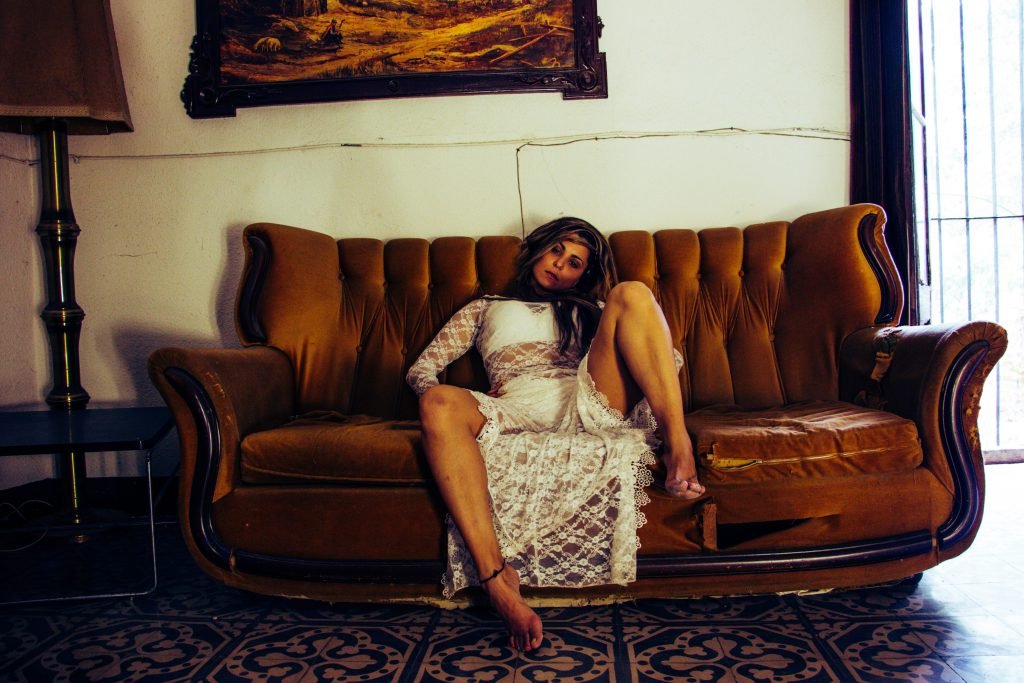 Furia Segundo Single Laura Santos